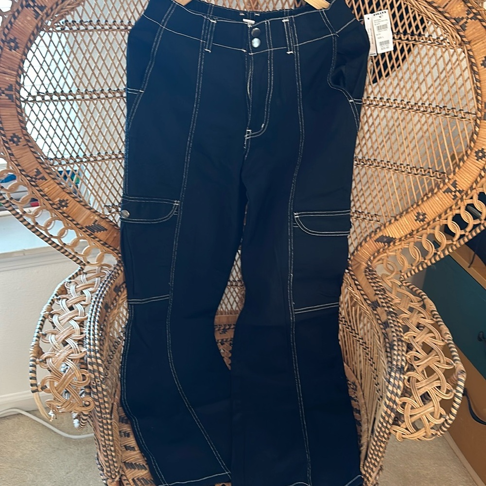 Tilly’s RSQ Black Cargo Pants